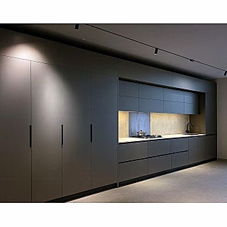 Futuristik Mutfak Dolabı Modeli - Antrasit ve Porselen Uyumu | Özel Seri
